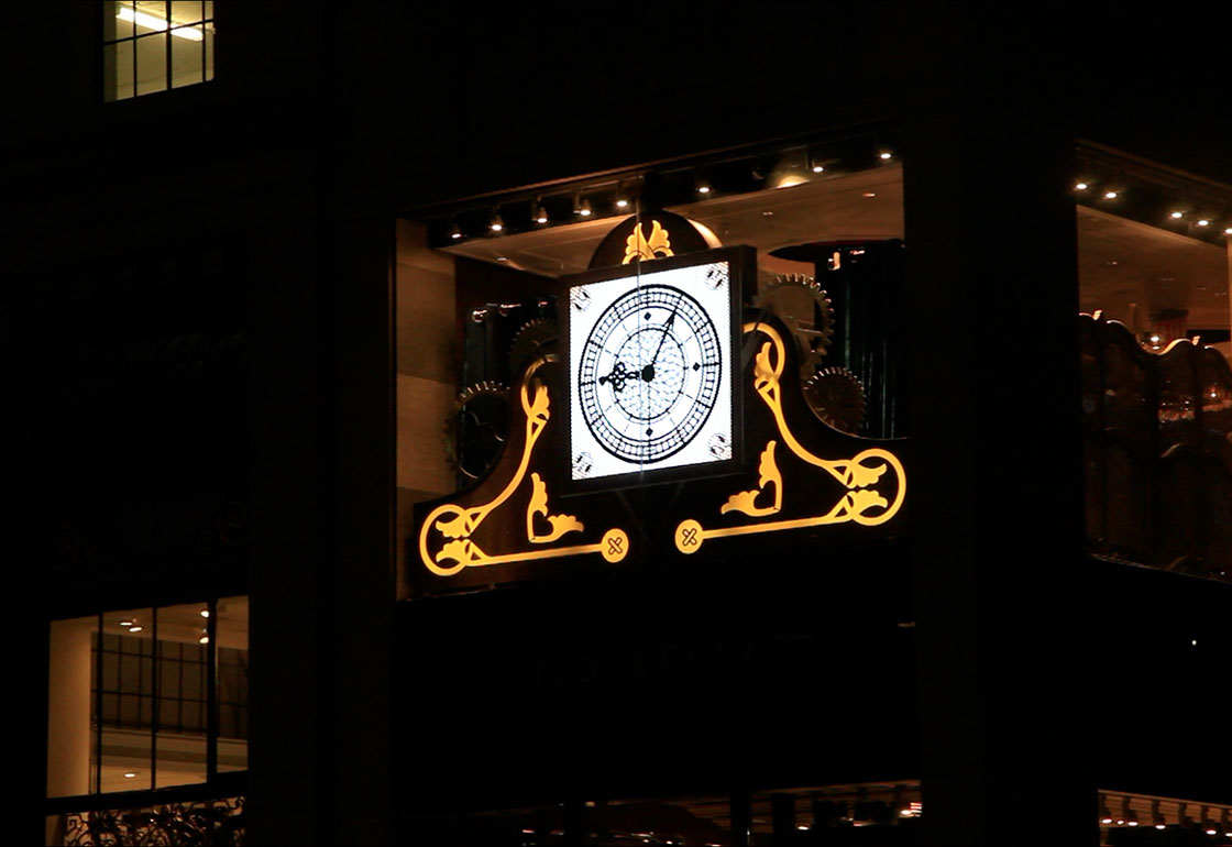 Digital screen showing analogue clock parts